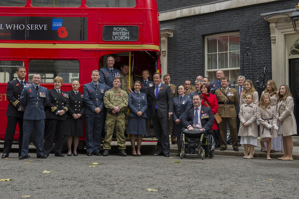 The Prime Minister with service personnel and veterans