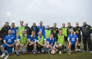 Everton Manager Roberto Martinez with Imagine Your Goals participants on World Mental Health Day.