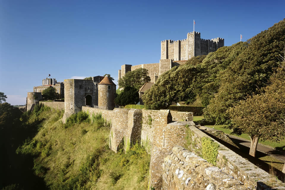 5 million funding boost for English Heritage 