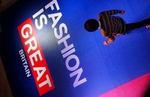 "Fashion is GREAT" British Brands Catwalk