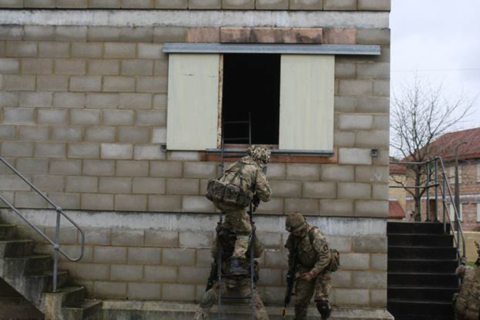 Soldiers taking part in Exercise Badgers' Hole on Salisbury Plain