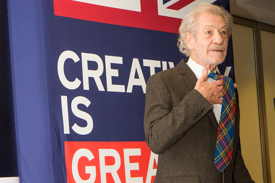 Sir Ian showed off his tie, in the Macbeth tartan print.