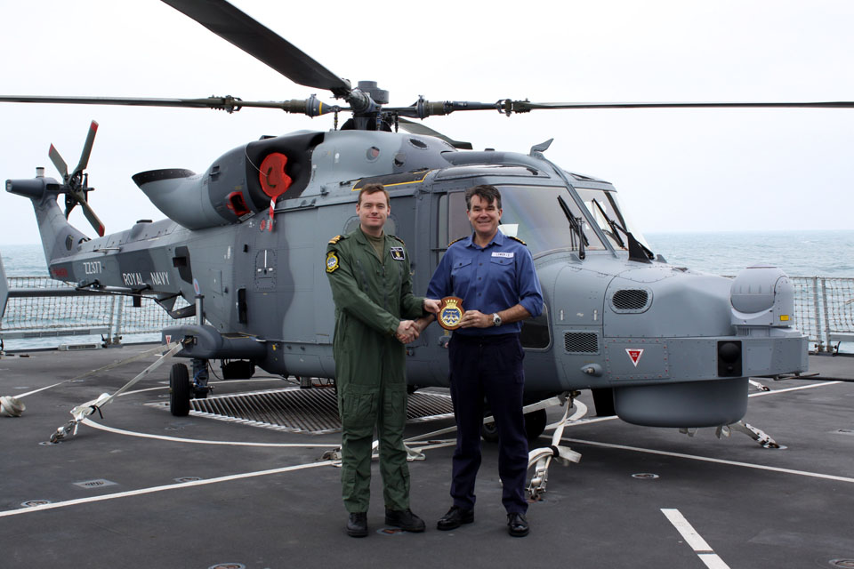 700W Naval Air Squadron crest presentation