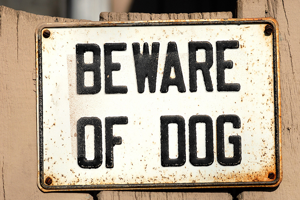 do beware of dog signs make you liable