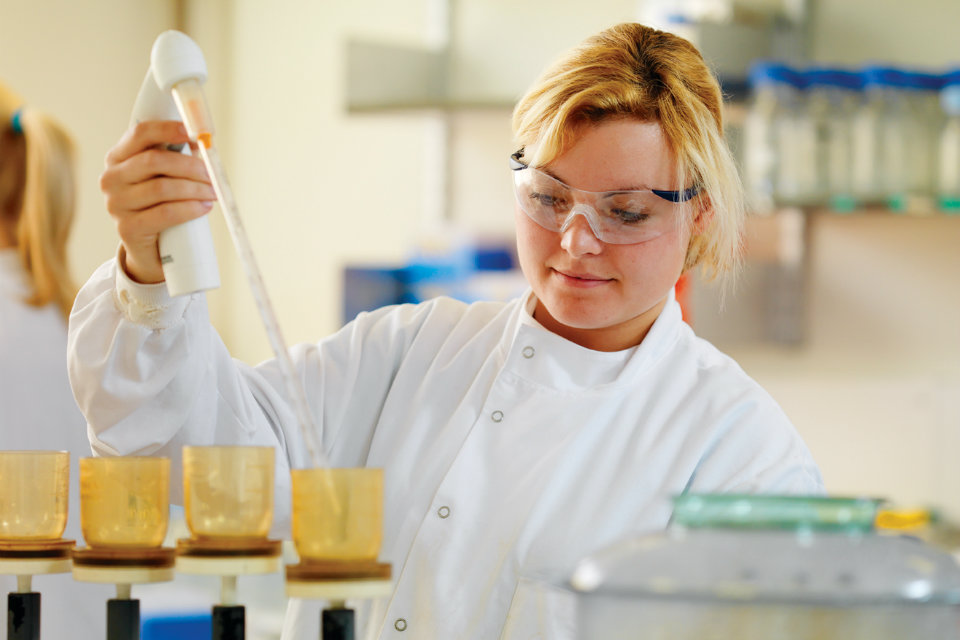 Bathing water tests at Starcross Labs in Exeter