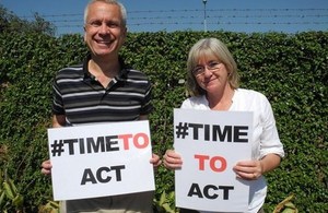 Photo of British High Commissioner James Thornton and Zambia's Second Lady Dr Charlotte Scott