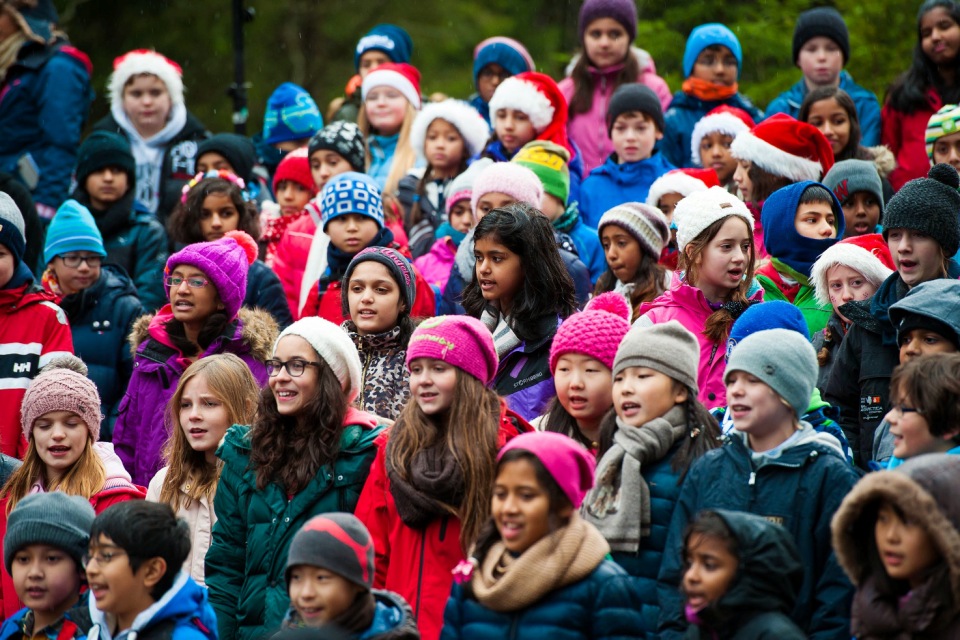 Schoolchildren at Christmas tree felling