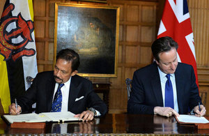 Prime Minister with the Sultan of Brunei
