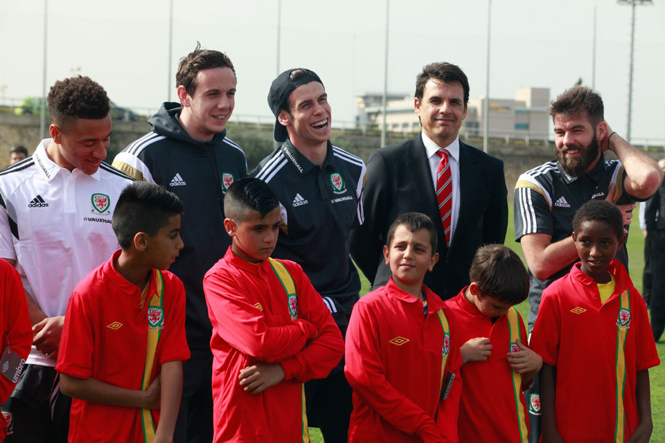 Wales National Football Team in Kick About with Children ...