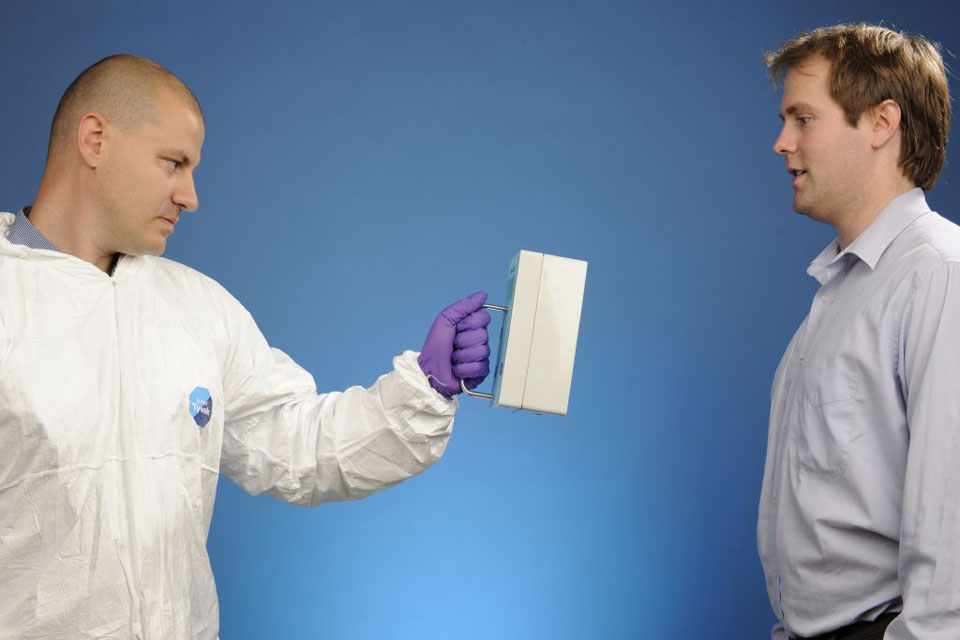 monitoring of hand held detectors