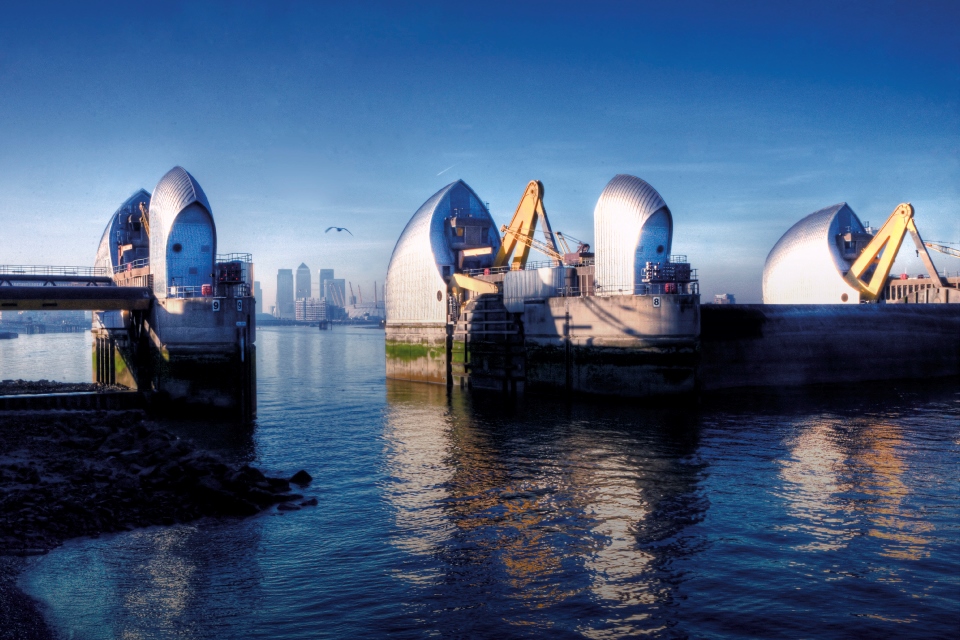 Thames flood barrier