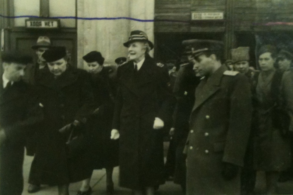 Clementine Churchill Arriving in Leningrad