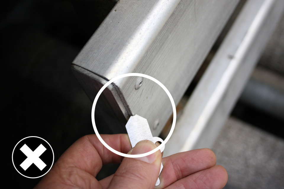 Not allowed: trailing corner/edge isn't radiused to 2.5mm.