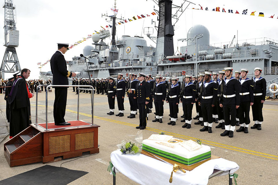 HMS Edinburgh returns to fleet after upgrade - GOV.UK