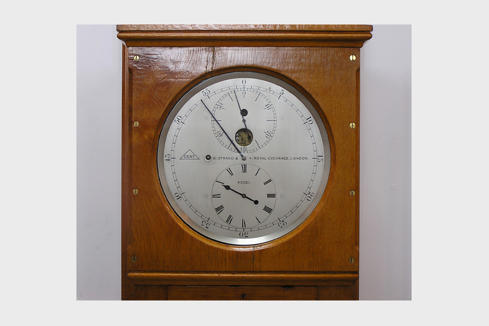 Longcase Regulator clock