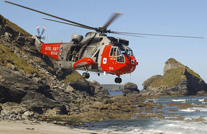 A Sea King from 771 Naval Air Squadron