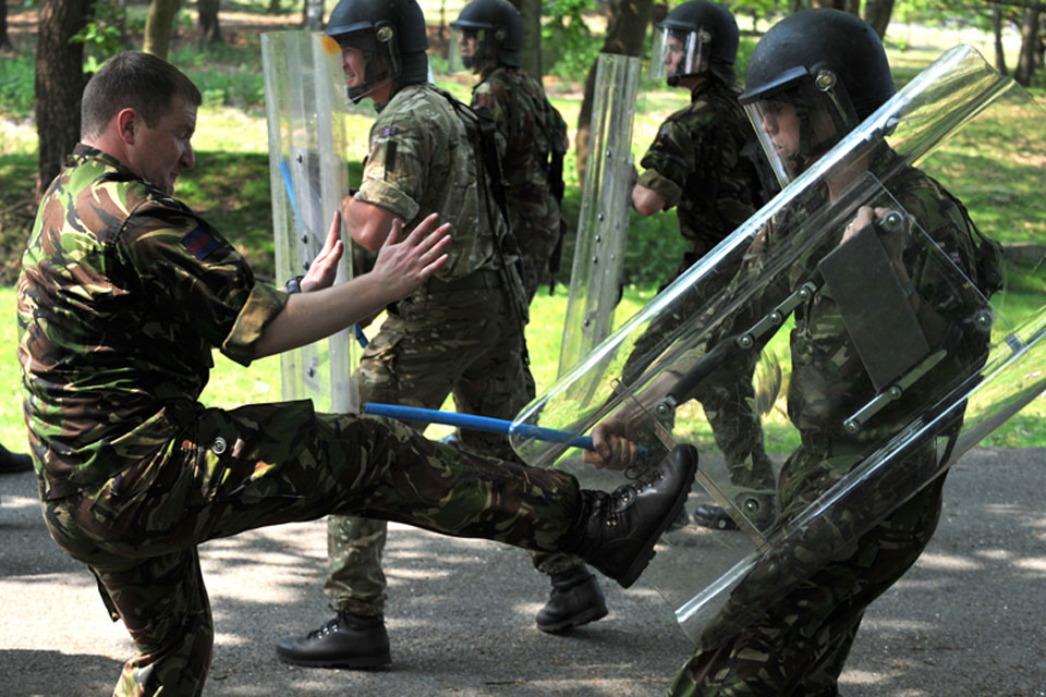 Soldiers from No 1 Company of the Irish Guards conducting public order training at Longmoor 