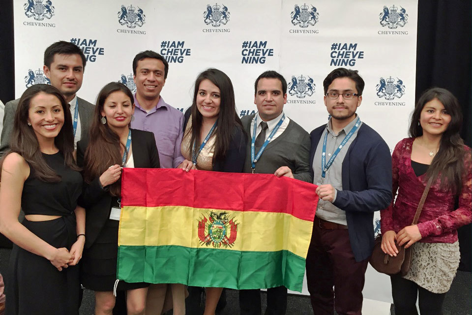 Applications for the Chevening Scholarships are open in Bolivia - GOV.UK