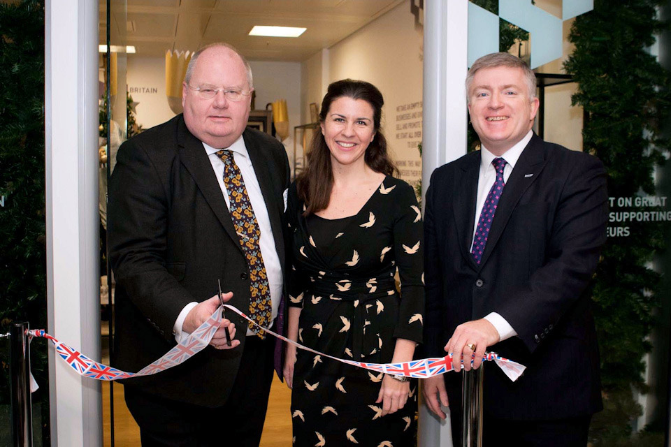 Cutting the ribbon on the pop-up shop