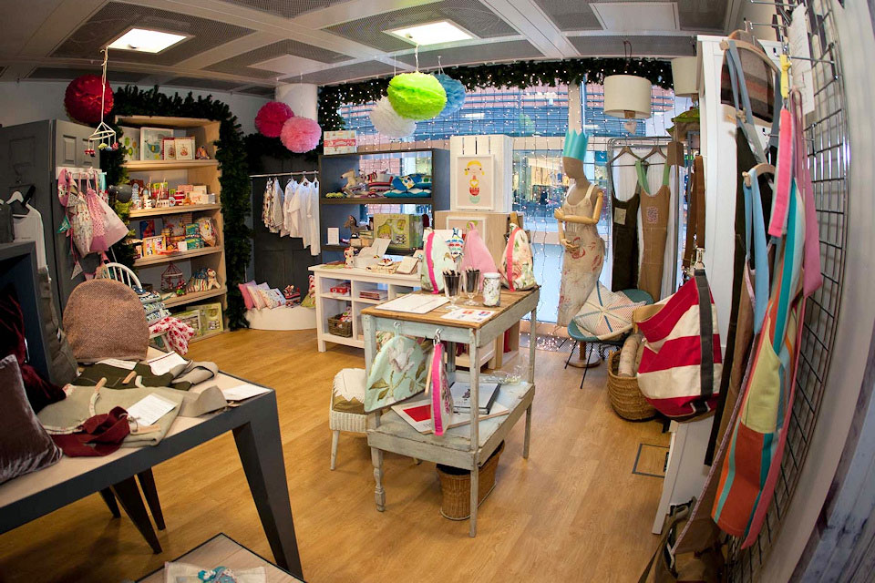 opens physical pop-up store to reinvent the UK high street - Elite  Business Magazine