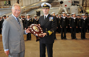 Prince Charles honours naval air staff