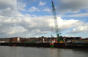 The installation of the Limpet Dam at Great Yarmouth