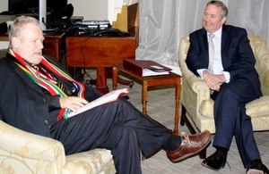 Dr Liam Fox and Dr Rob Davies meeting to discuss trade