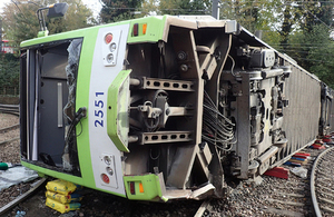 Image of derailed tram at Sandilands Junction