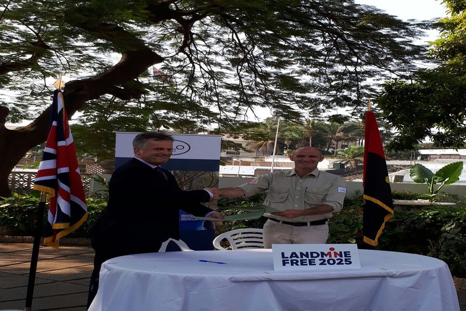British Ambassador John Dennis and Gerhard from The Halo Trust