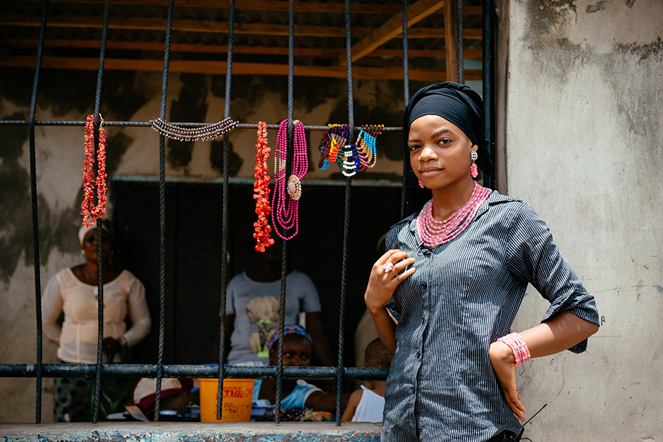 Rashidat, 18, an entrepreneur in Nigeria, who's been helped to start a jewellery business through a Mercy Corps programme supported by UK aid. Picture: Mercy Corps/C Robbins