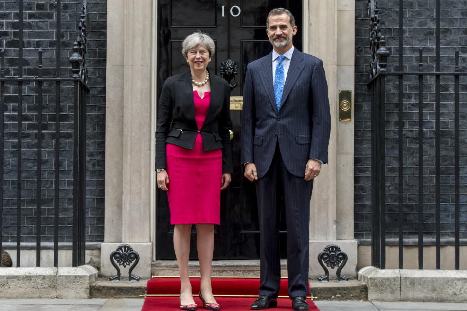 Prime Minister Theresa May with King Felipe IV of Spain outside 10 Downing Street