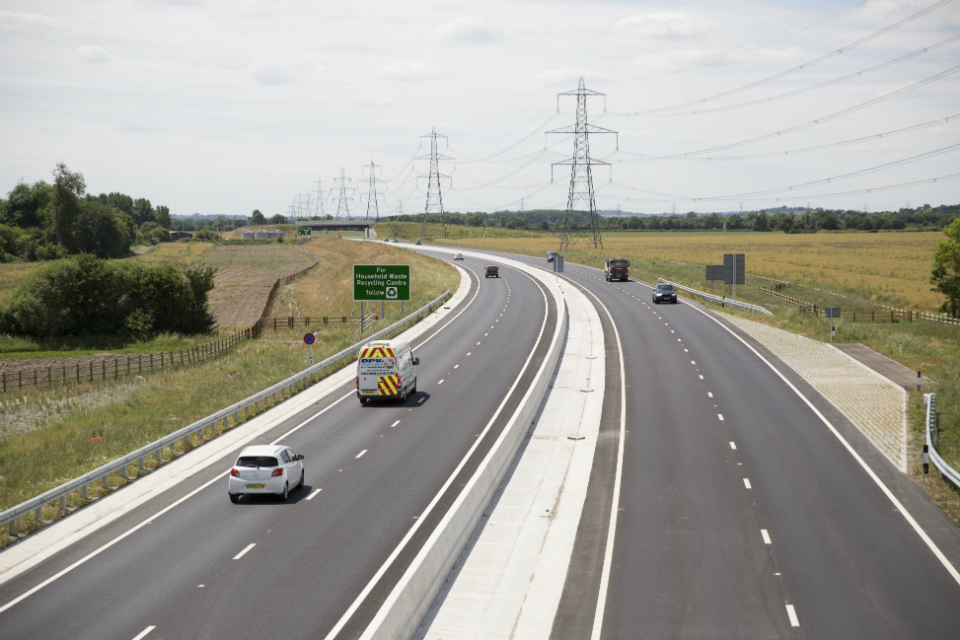 Image showing the new A5-M1 Link road opened to traffic