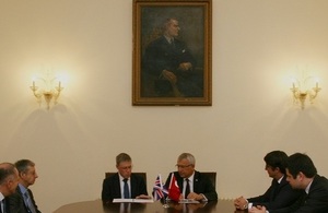 UKEF and ECBT sign the reinsurance framework