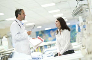 Doctor talks to a patient
