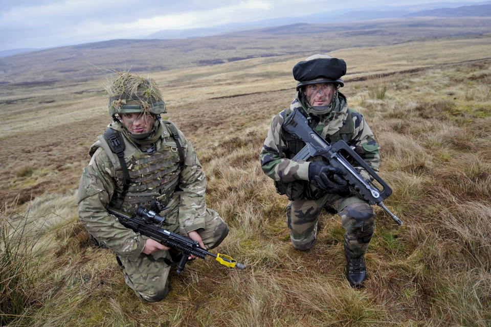 British and French soldiers on Exercise Steel Sabre