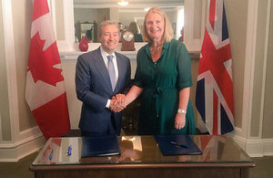 Canadian Minister of International Trade Francois-Philippe Champagne and British High Commissioner Susan le Jeune d’Allegeershecque.