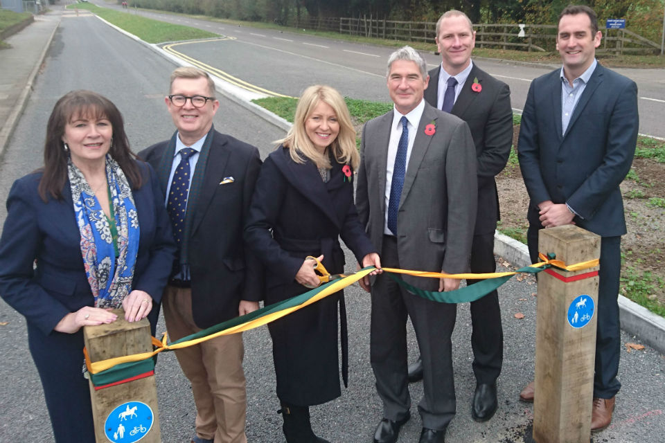 image showing Cheshire East councllors and the A556 project 