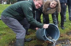 Image shows Phil Rippon from the Environment Agency with Amie James.