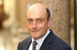 Mr Andrew Pearce