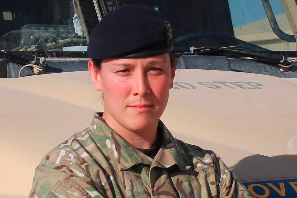 Army captain locates mother after 27 years apart - GOV.UK