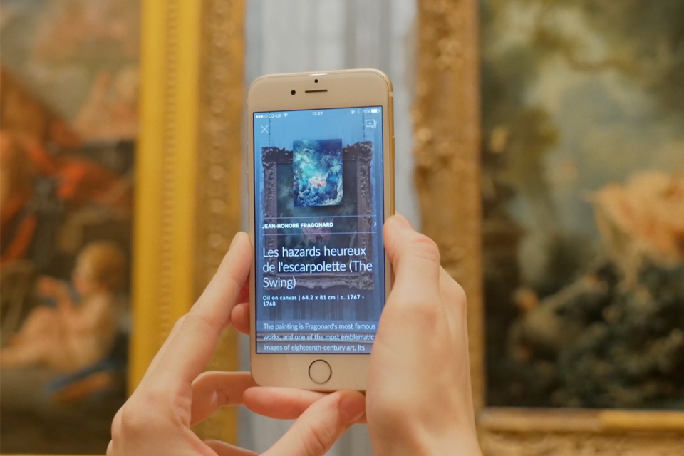 Smartify user scanning Jean-Honoré Fragonard’s Les hazards heureux de l’escarpolette (The Swing), c. 1767-1768 at The Wallace Collection, London, 2017. © Smartify