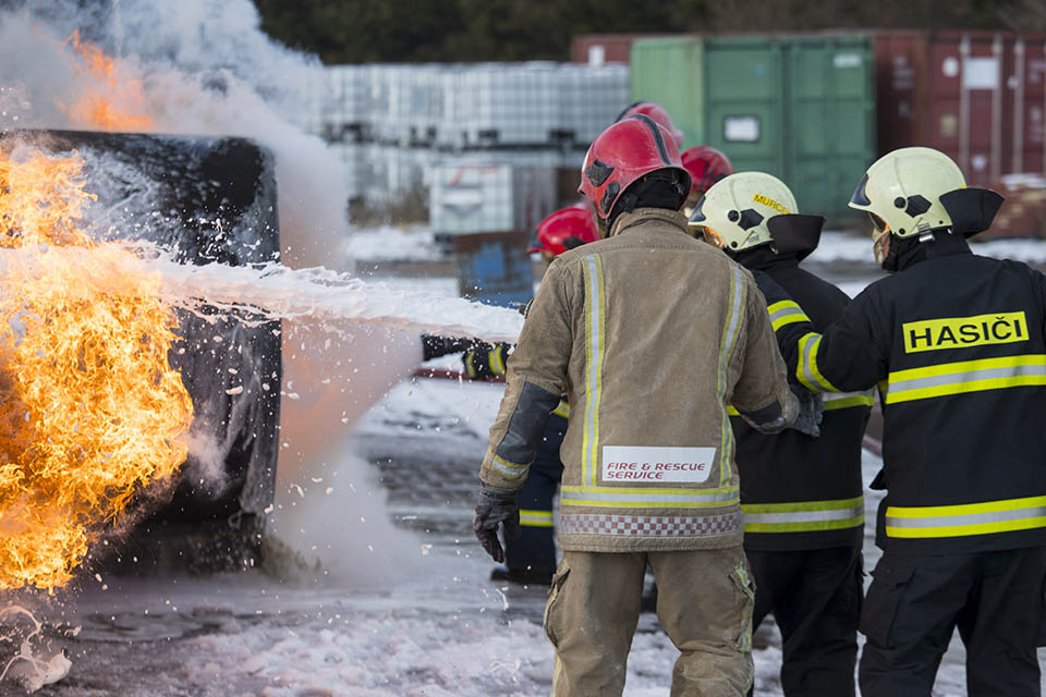 Six Slovakian Air Force firefighters have undergone training in the UK to learn vital skills needed to tackle major aircraft fires.
