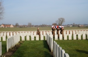 Riflemen from the 3rd Battalion, the Rifles, carrying the coffin of Private Edmundson, Crown Copyright, All rights reserved