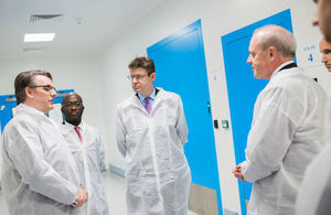 Greg Clark and Sam Gyimah at the Cell and Gene Therapy Catapult Manufacturing Centre