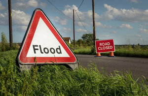 Flood road sign
