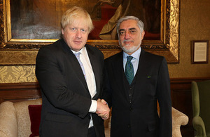 Image of Foreign Secretary meeting Dr Abdullah