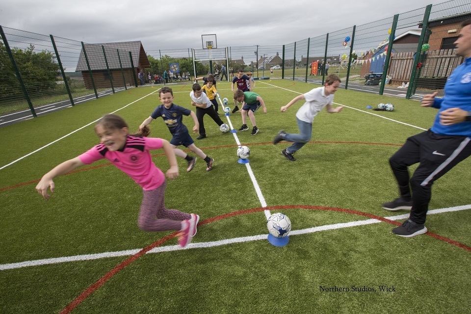 Thrumster footballers