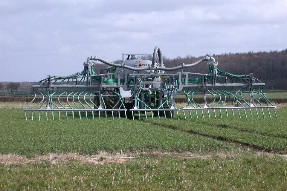 Figure 7: A trailing hose system