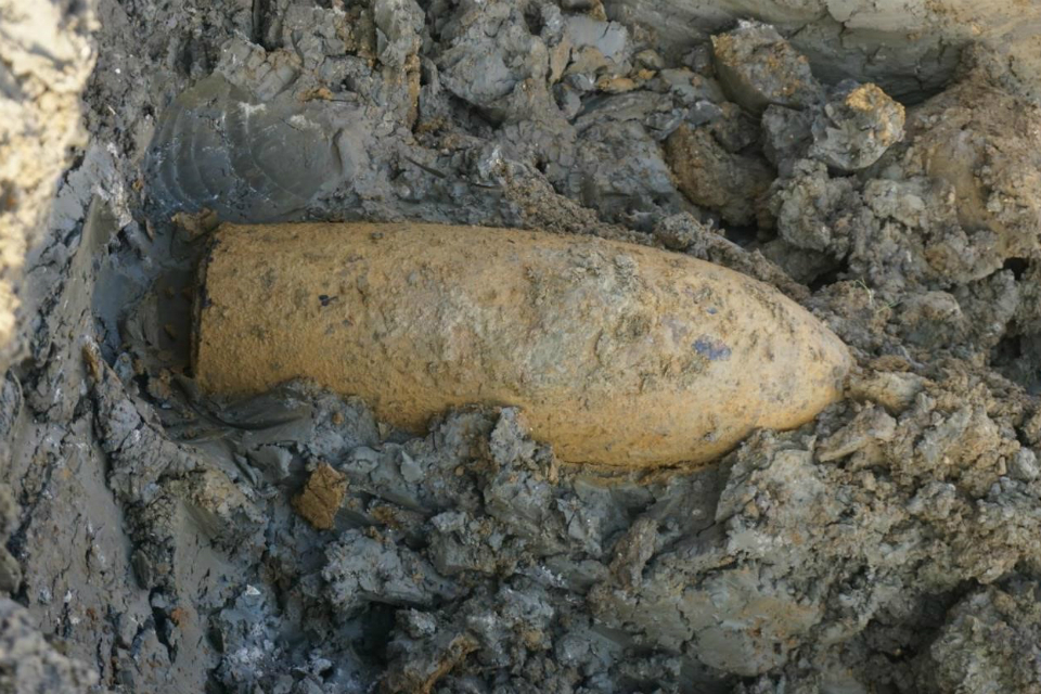 image of an unexploded bomb 