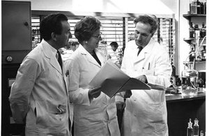 Joan Davena Peden in the laboratory circa 1958